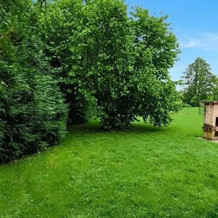 La Ferme De La Fontaine Дом отдыха Douzy